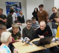 „Programavimo studijoje“ vaikai ir jaunimas susipažino su naujovėmis bibliotekoje