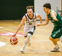 Lemiamu metu spurtavusi „Šilutė“ nukovė „Delikatesą“