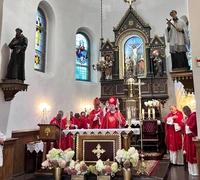Telšių vyskupijos šimtmetis Šilutėje pažymėtas padėkos ir pagarbos ženklais