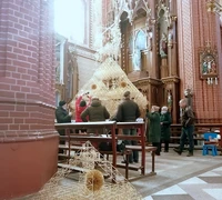 Švėkšnos bažnyčios skliautus papuošė rekordinis sodas
