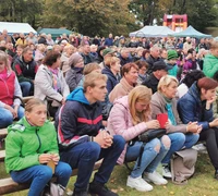 Žemaičių Naumiestyje šėlo margaspalvės Mykolinės