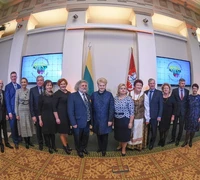 Prezidentūroje apdovanotos geriausios Lietuvos seniūnijos