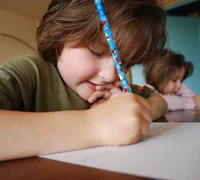 Rugsėjo pirmąją daugiau tėvų galės palydėti vaikus į mokyklą