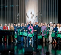 Mokytojų dieną Šilutėje – padėkos pedagogams ir Metų mokytojos įvertinimas