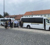 Perduoti mokykliniai autobusai