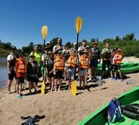 Gamtos draugai: tarp bičių, baidarių ir dirbtinio intelekto