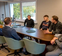 Šilutėje su R. Skaisgiriu kalbėta apie krepšinio ateitį – nuo vaikų iki naujos arenos