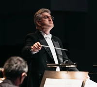 Klaipėdos festivalio „Symphonic Adiemus“: Tomas Ambrozaitis apie muziką, bendrystę ir skambesį