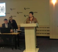 Švietimo profesinių sąjungų kongrese dalyvavusi ministrė A. Pitrėnienė: mokytojų atlyginimai didės nuo sausio 