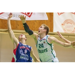 Aurelijaus Pukelio pasirodymas po varžovų krepšinio lanku. Aurelijus namų aikštėje su Jonavos krepšininkais komandai pelnė 19 taškų.