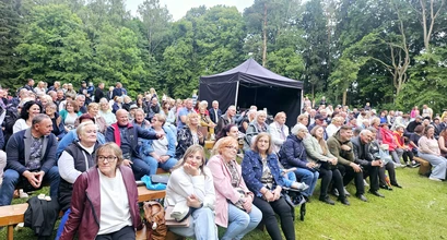 Ant Rambyno kalno raganų takais nukeliauta į magišką Joninių naktį